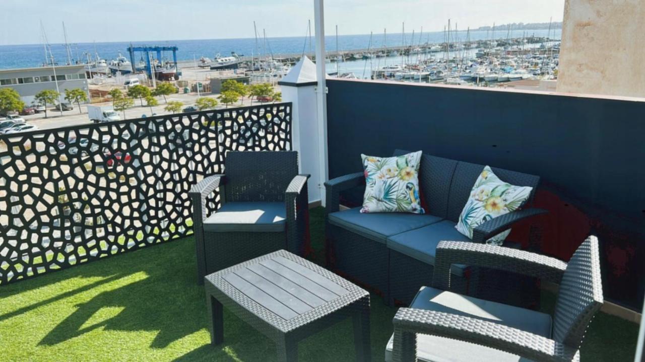 Apartamentos La Caleta Калета-де-Велес Экстерьер фото