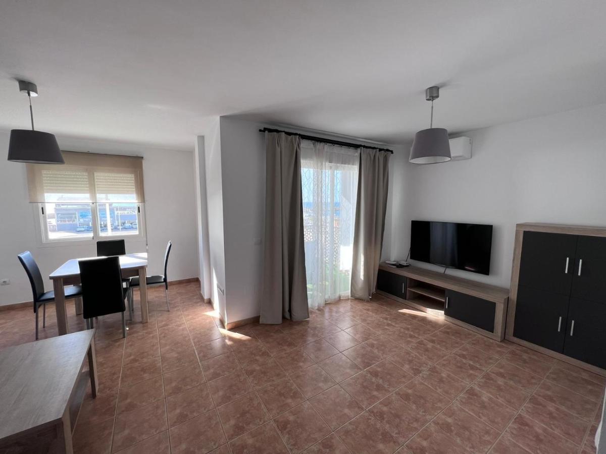 Apartamentos La Caleta Калета-де-Велес Экстерьер фото